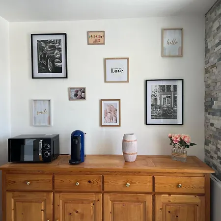 Les Petits De Georges 公寓